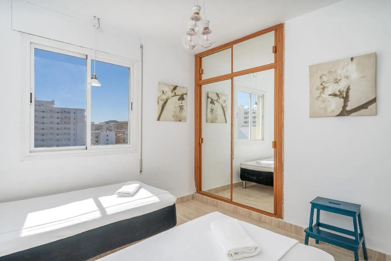 아파트 Lovely Penthouse In Fuengirola Old Town By Costarentals - Ref 166